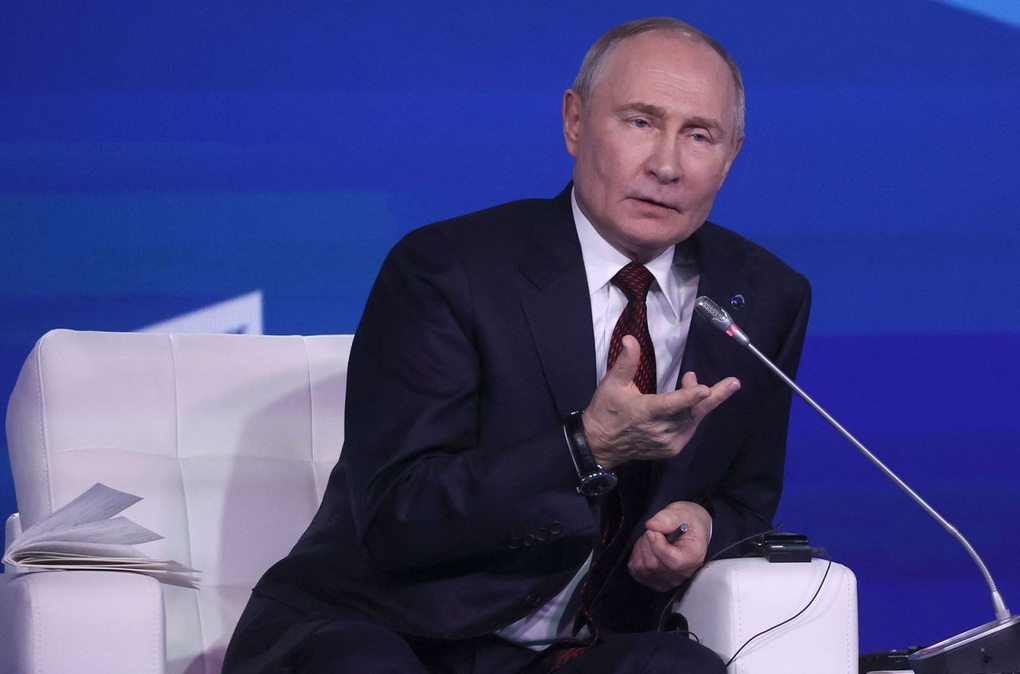 Tổng thống Putin: Xung đột Ukraine đang biến thành cuộc chiến toàn cầu - 1